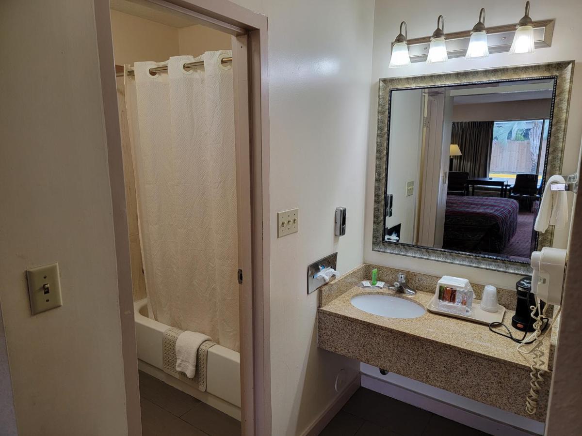 Twin Star Lodge Biloxi Zewnętrze zdjęcie